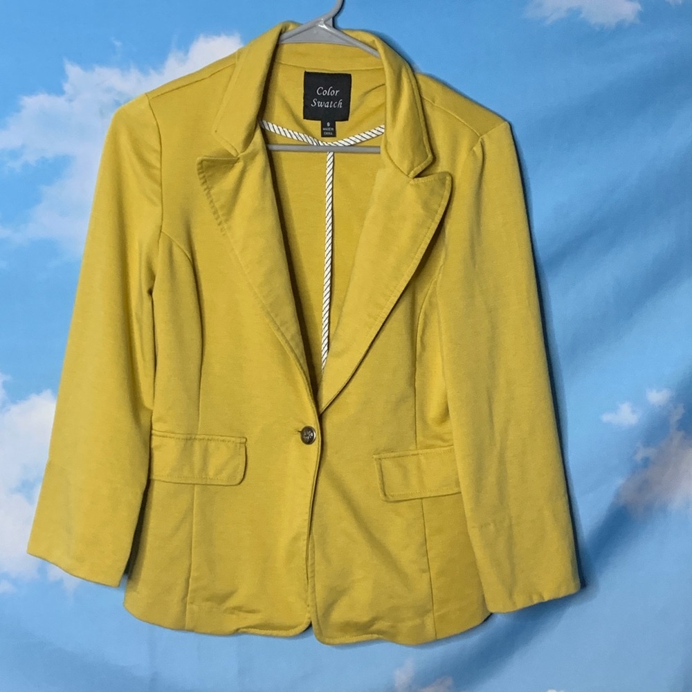 Color Swatch- Mustard Colored Blazer size Small